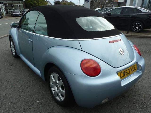 2004 Volkswagen Beetle 2004 Convertible 2.0 2dr restored