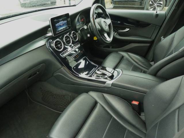 2015 Mercedes-Benz GLC 2.1 2015 GLC 220d 4Matic SE 5dr 9G-Tronic