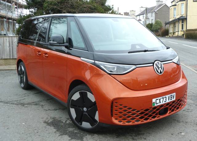 Volkswagen Id.buzz 0.0 2024 ID.Buzz 1st EDITION - 77KwH 204ps 5-dr Auto MPV Electric Energetic Orange With Black