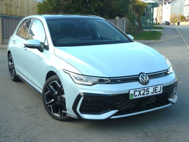 Volkswagen Golf R-Line 2.0 TDI 150ps 5dr DSG Auto 2025 Hatchback Diesel Crystal Ice Blue Black Roof