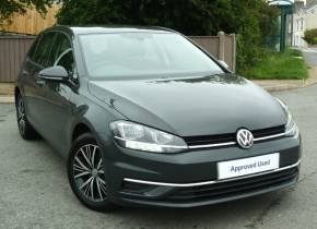 VOLKSWAGEN GOLF 2017 (67) at Regent Garage Criccieth