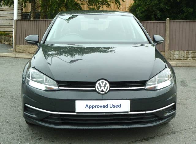 2017 Volkswagen Golf 1.6 TDI SE Nav 5dr 115ps