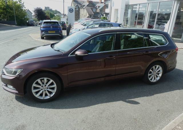 2015 Volkswagen Passat 2.0 TDI 150ps SE 5dr Estate