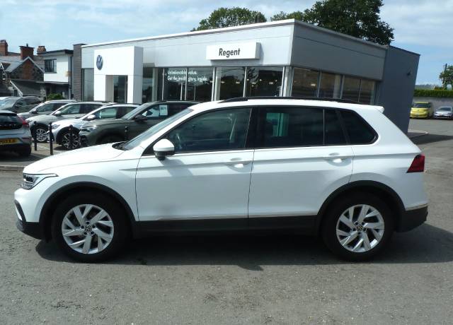 2022 Volkswagen Tiguan 2.0 TDI 150ps Life 5dr MANUAL