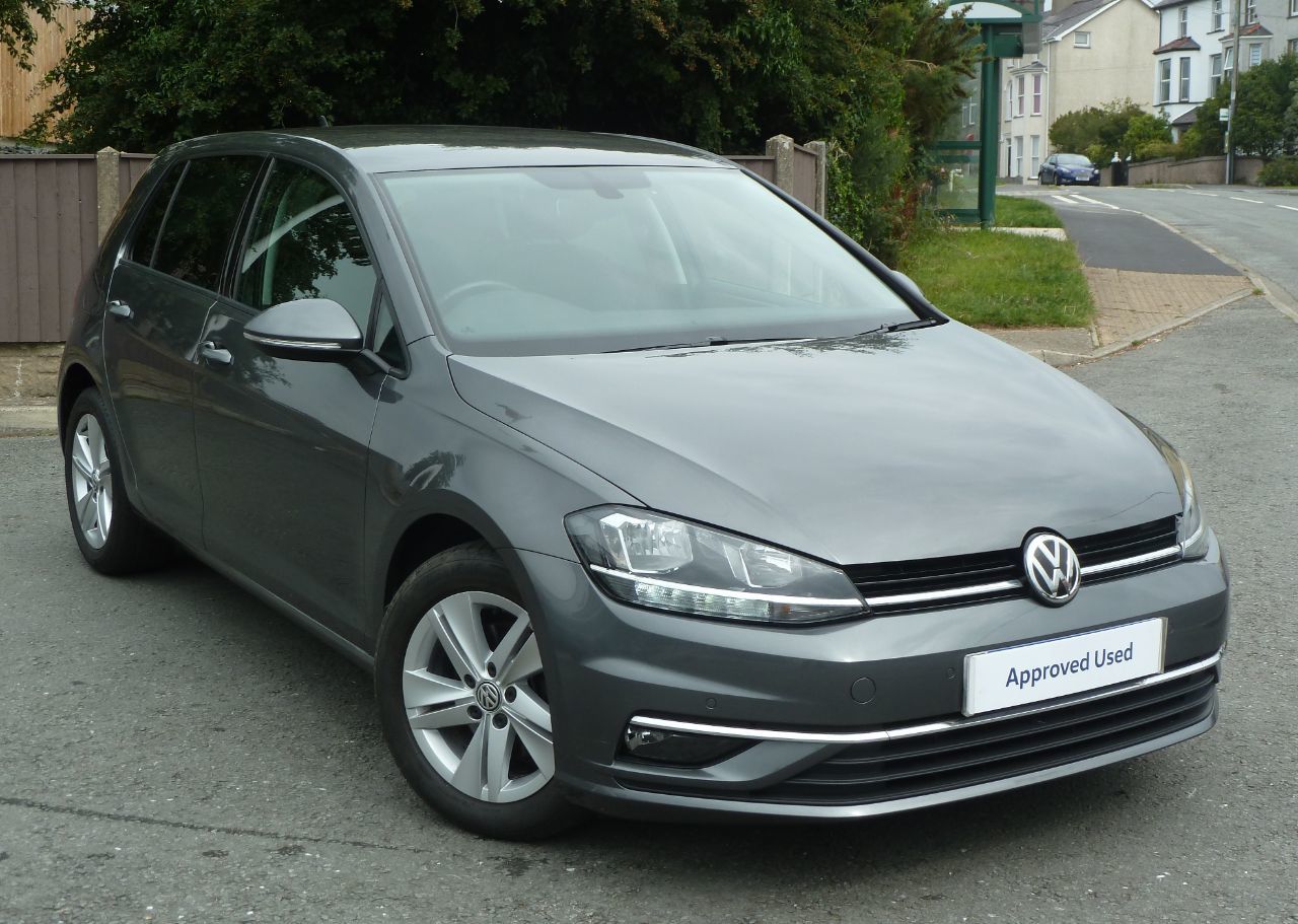 2019 Volkswagen Golf