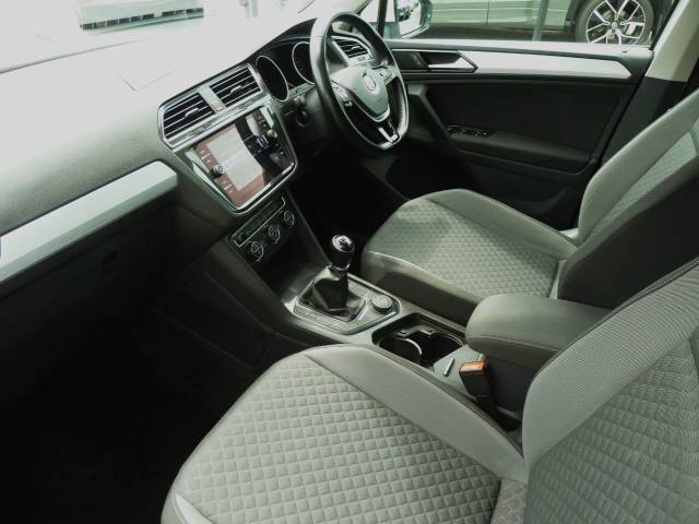 2018 Volkswagen Tiguan 2.0 TDi 150ps 4-Motion SE Nav 5dr