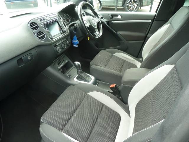 2015 Volkswagen Tiguan R-Line 2.0 TDi 184 DSG Auto 4-MOT Bluemotion