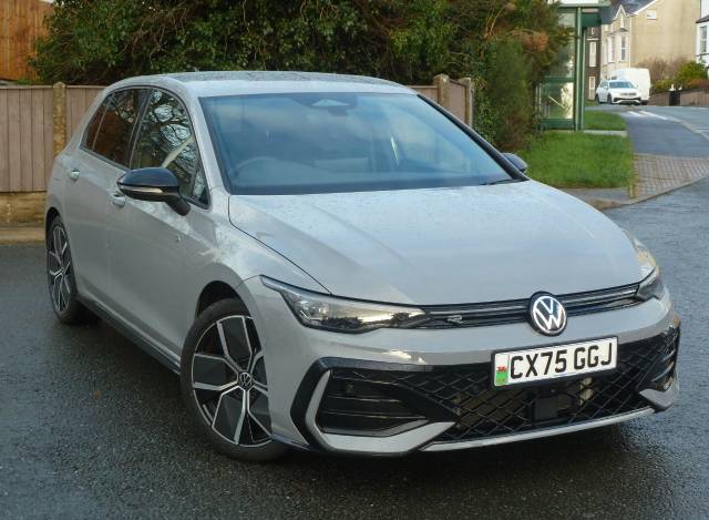 Volkswagen Golf BLACK EDITION 1.5 eTSI 150 R-Line 5dr DSG Hatchback Petrol Moonstone Grey