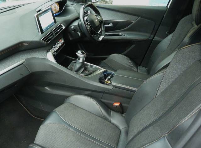 2019 Peugeot 3008 1.5 BlueHDi GT Line Premium 130 5dr