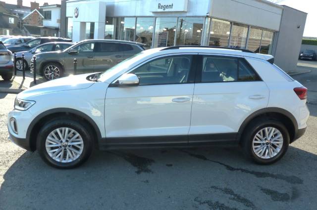 2023 Volkswagen T-Roc 1.5 TSI Life 150ps 5dr