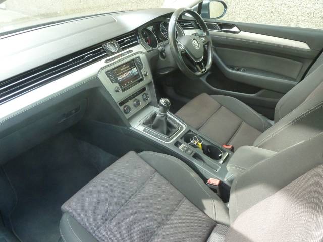 2015 Volkswagen Passat 1.6 TDI 120ps SE Business 4dr