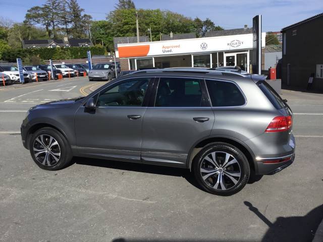 2016 Volkswagen Touareg R-Line 3.0 V6 TDI 262 5dr Tip Auto with Sunroof