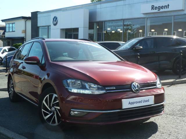 Volkswagen Golf 1.5 TSI 130 EVO Match 5dr Estate Estate Petrol Cranberry Red Metallic