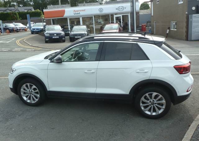2025 Volkswagen T-Roc 1.5 TSI Match 150 5dr DSG Auto 2025