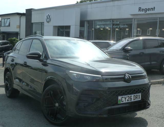 Volkswagen Tiguan 1.5 eTSI 150 R-Line 5dr DSG Black Pack Estate Petrol Urano Grey