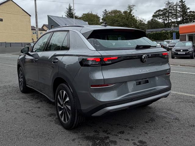 2026 Volkswagen T-Roc 1.5 eTSI 150 Life 5dr DSG
