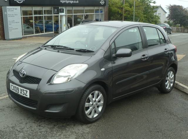 2009 Toyota Yaris 1.33 VVT-i TR 5dr [6-sp] 101ps LOW TAX