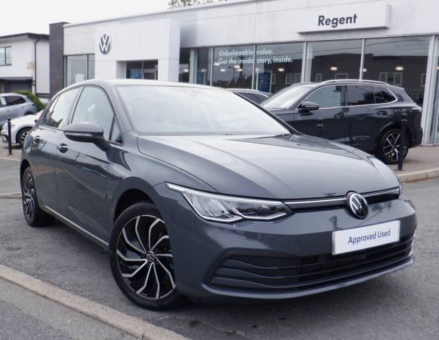 Volkswagen Golf 1.5 eTSI 150 Life 5dr DSG Auto Hatchback Petrol Dolphin Grey Metallic