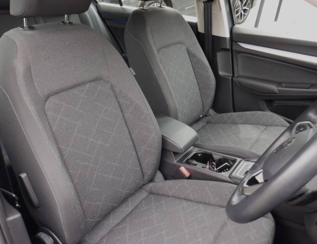 2022 Volkswagen Golf 1.5 TSI 130ps Life 5dr