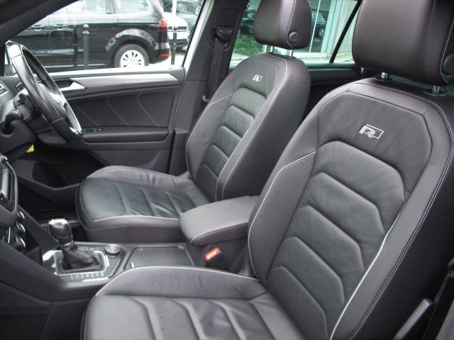 2016 Volkswagen Tiguan 2.0 TDi 190 4Motion R-Line 5dr DSG