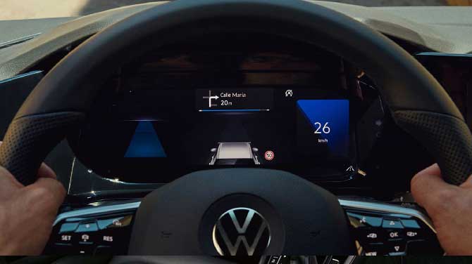 Volkswagen Golf 8 - Interior