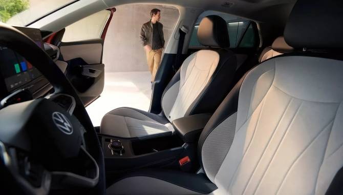 The New Volkswagen T-Roc - 